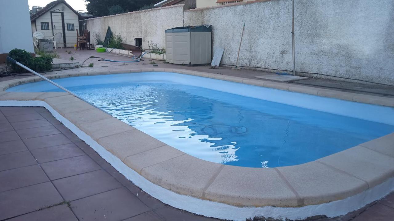 Agradable Chalet Con Piscina Para Escapadas. 奇克拉纳－德拉弗龙特拉 外观 照片