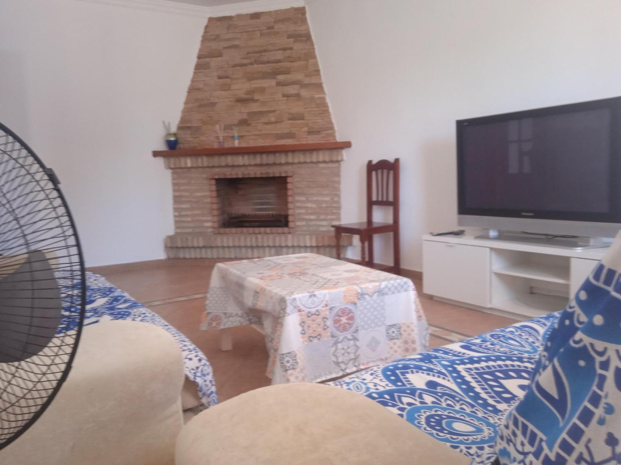 Agradable Chalet Con Piscina Para Escapadas. 奇克拉纳－德拉弗龙特拉 外观 照片