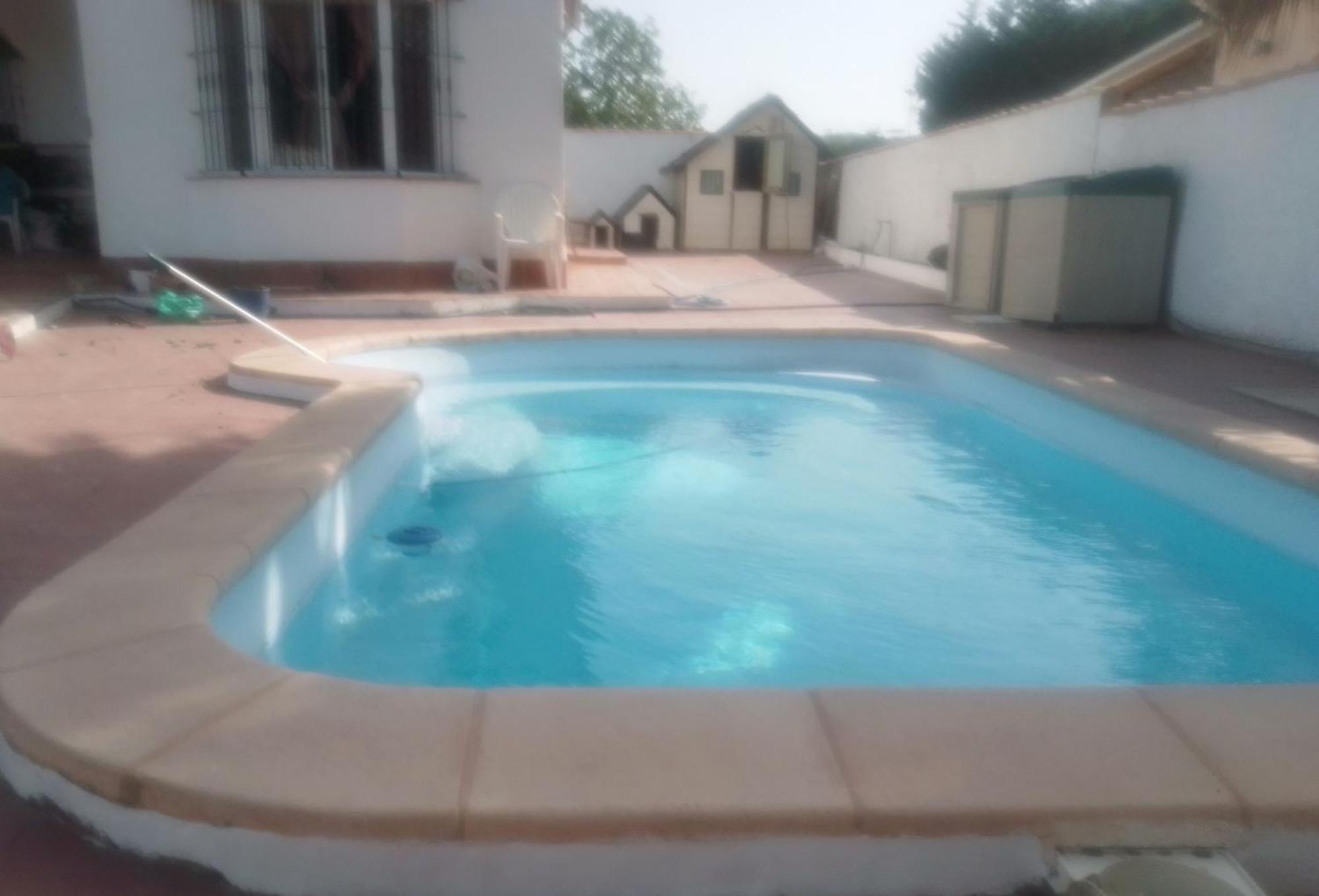 Agradable Chalet Con Piscina Para Escapadas. 奇克拉纳－德拉弗龙特拉 外观 照片